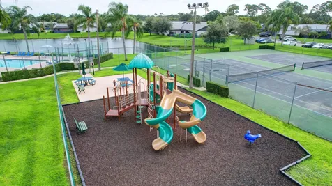 1152 Summit Trail Circle West Palm Beach FL 33415