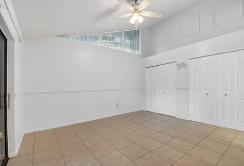 1152 Summit Trail Circle West Palm Beach FL 33415