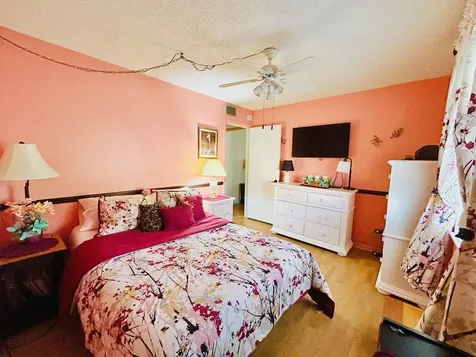 222 Pine Hov Circle Greenacres FL 33463