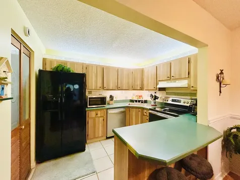 222 Pine Hov Circle Greenacres FL 33463