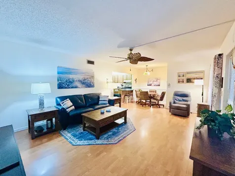 222 Pine Hov Circle Greenacres FL 33463