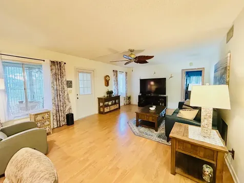 222 Pine Hov Circle Greenacres FL 33463