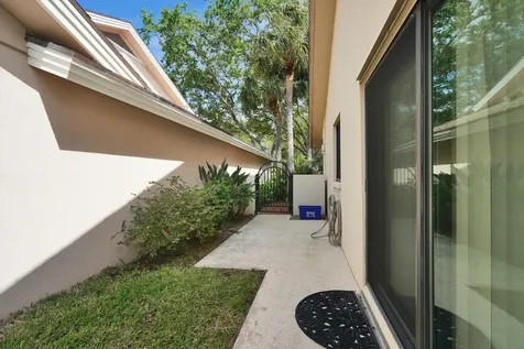 316 River Edge Road Jupiter FL 33477