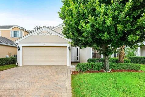 139 Berenger Walk Royal Palm Beach FL 33414