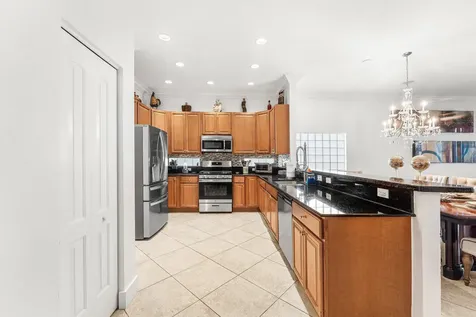 139 Berenger Walk Royal Palm Beach FL 33414