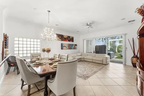 139 Berenger Walk Royal Palm Beach FL 33414