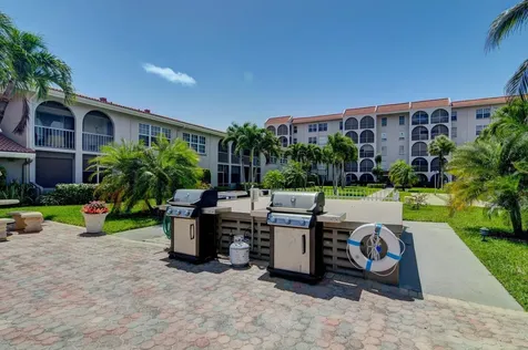 250 NE 20th Street Boca Raton FL 33431