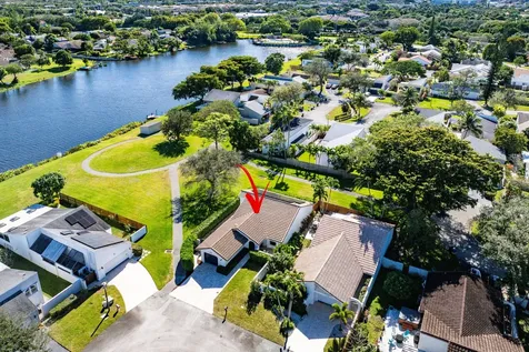 2105 Nw 12th Street Delray Beach FL 33445