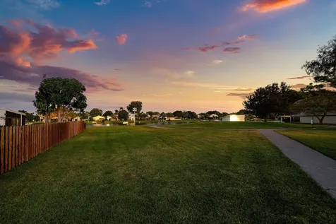 2105 Nw 12th Street Delray Beach FL 33445