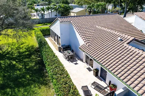 2105 Nw 12th Street Delray Beach FL 33445