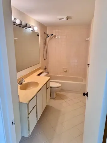 217 Live Oak Lane Boynton Beach FL 33436