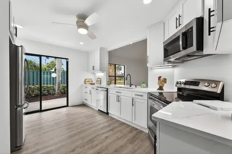 6893 Se Bunker Hill Drive Hobe Sound FL 33455