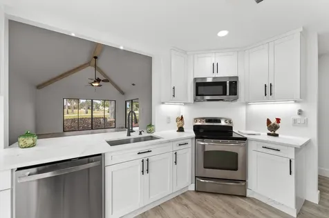 6893 Se Bunker Hill Drive Hobe Sound FL 33455