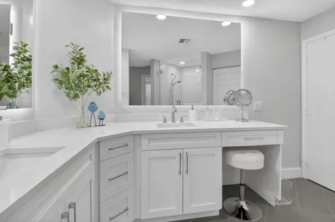 5374 Venetia Court Boynton Beach FL 33437