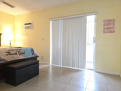 204 Kent L West Palm Beach FL 33417