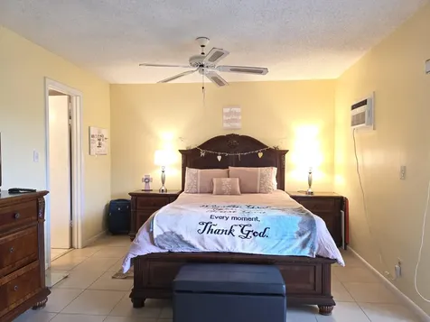204 Kent L West Palm Beach FL 33417