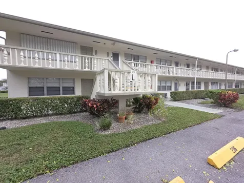 204 Kent L West Palm Beach FL 33417