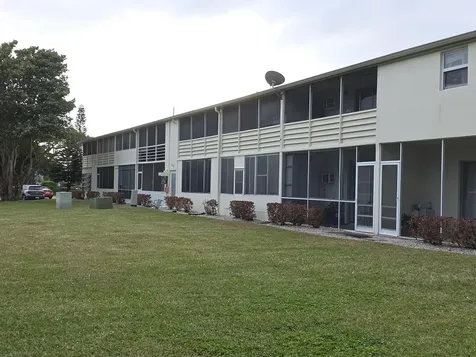 204 Kent L West Palm Beach FL 33417
