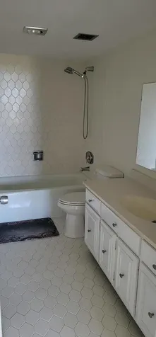 2425 Presidential Way West Palm Beach FL 33401