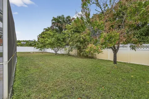 1510 Running Oak Lane Royal Palm Beach FL 33411