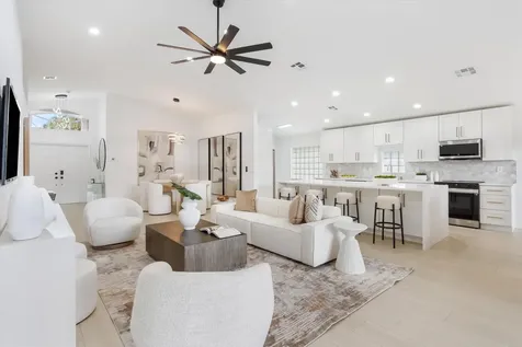 6518 Via Trento Delray Beach FL 33446