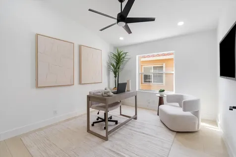 6518 Via Trento Delray Beach FL 33446
