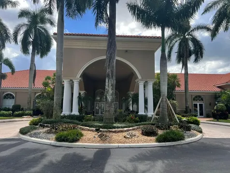 6518 Via Trento Delray Beach FL 33446