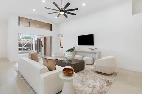 6518 Via Trento Delray Beach FL 33446