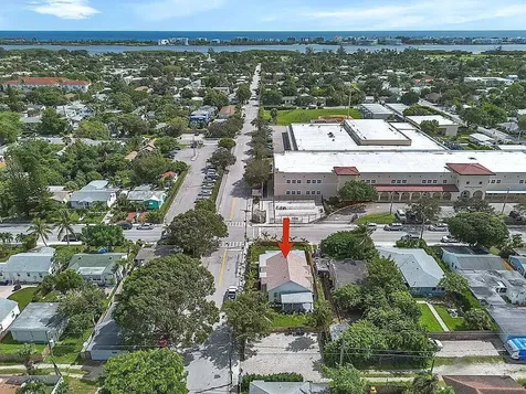 829 N K Street Lake Worth Beach FL 33460