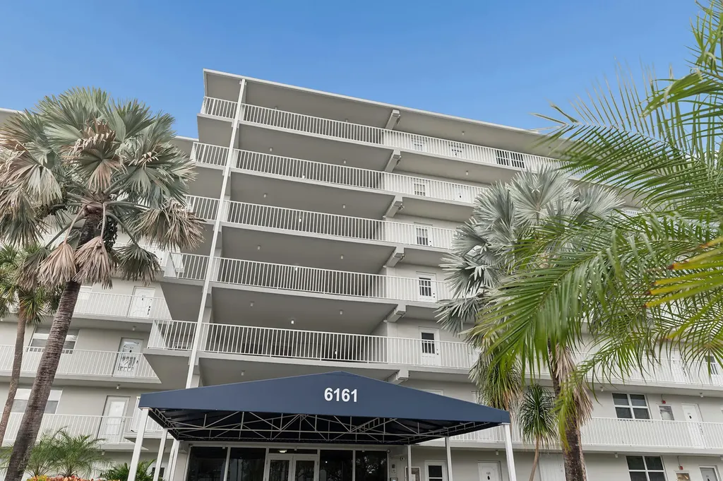 6161 NW 2nd Avenue Boca Raton FL 33487