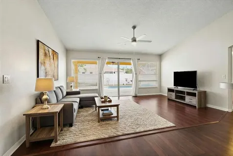 3215 Se West Snow Road Port Saint Lucie FL 34984