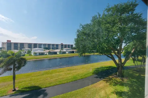 7290 Kinghurst Drive Delray Beach FL 33446