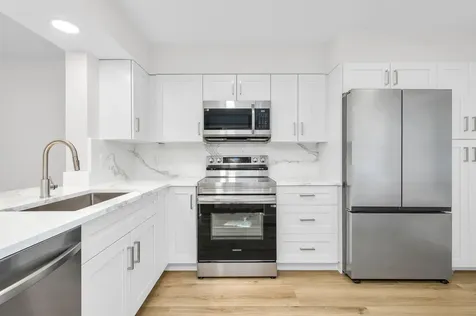 7290 Kinghurst Drive Delray Beach FL 33446