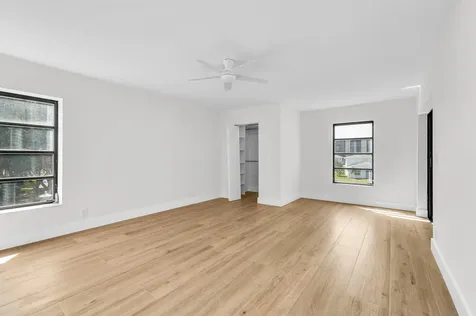 7290 Kinghurst Drive Delray Beach FL 33446