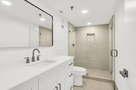 7290 Kinghurst Drive Delray Beach FL 33446
