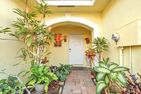 944 Imperial Lake Road West Palm Beach FL 33413
