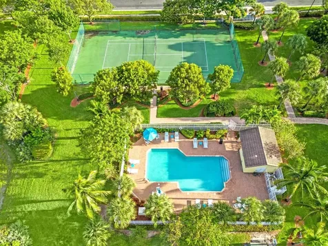 944 Imperial Lake Road West Palm Beach FL 33413