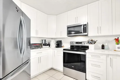944 Imperial Lake Road West Palm Beach FL 33413