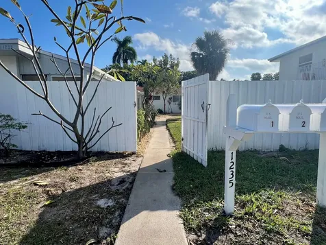 1235 Beach Road Singer Island FL 33404