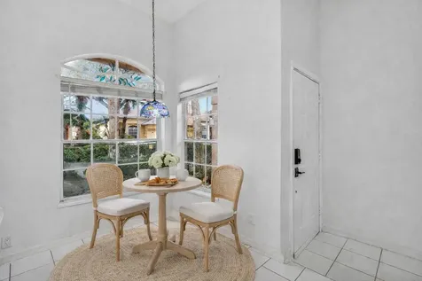 1007 Via Jardin Riviera Beach FL 33418