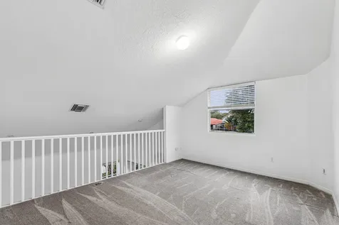 1007 Via Jardin Riviera Beach FL 33418