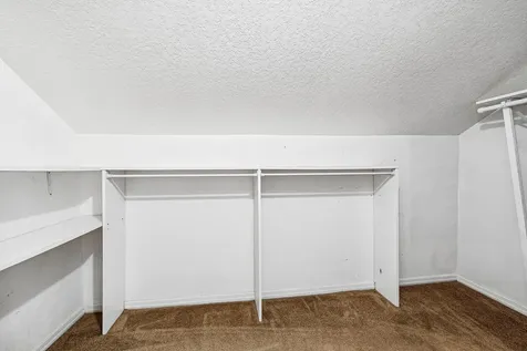 1007 Via Jardin Riviera Beach FL 33418
