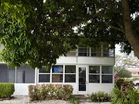 240 Northampton L West Palm Beach FL 33417