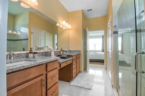 220 SE Via Visconti Port Saint Lucie FL 34952
