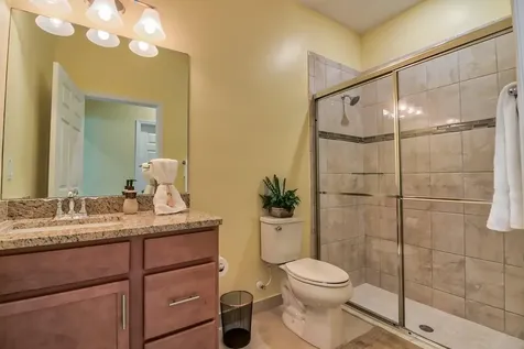 220 SE Via Visconti Port Saint Lucie FL 34952