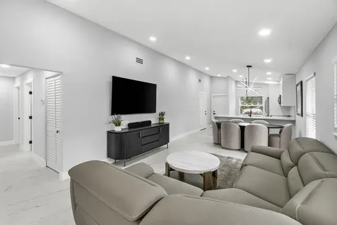 8137 Windgate Drive Boca Raton FL 33496