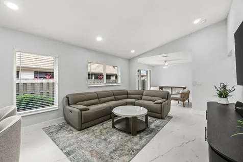 8137 Windgate Drive Boca Raton FL 33496