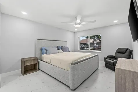 8137 Windgate Drive Boca Raton FL 33496