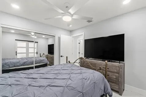 8137 Windgate Drive Boca Raton FL 33496