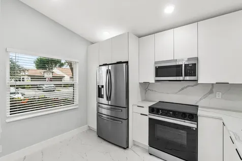 8137 Windgate Drive Boca Raton FL 33496